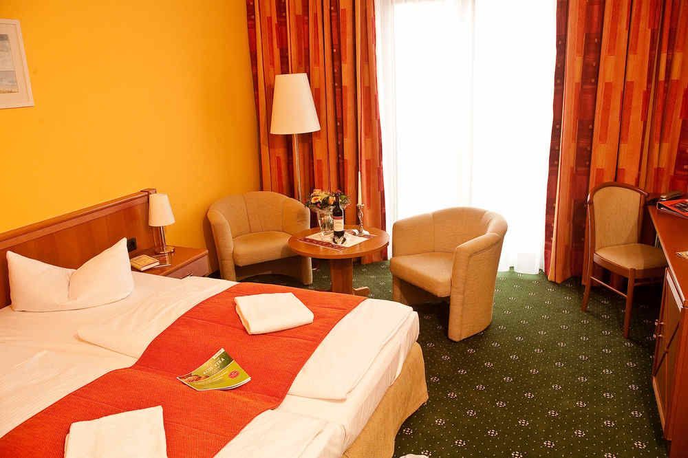 Seetelhotel Nautic Usedom Hotel & Spa 科瑟罗 外观 照片